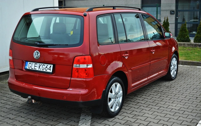 Volkswagen Touran cena 9900 przebieg: 334000, rok produkcji 2005 z Koprzywnica małe 92